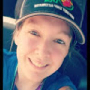 Meet your Posher, Katelyn